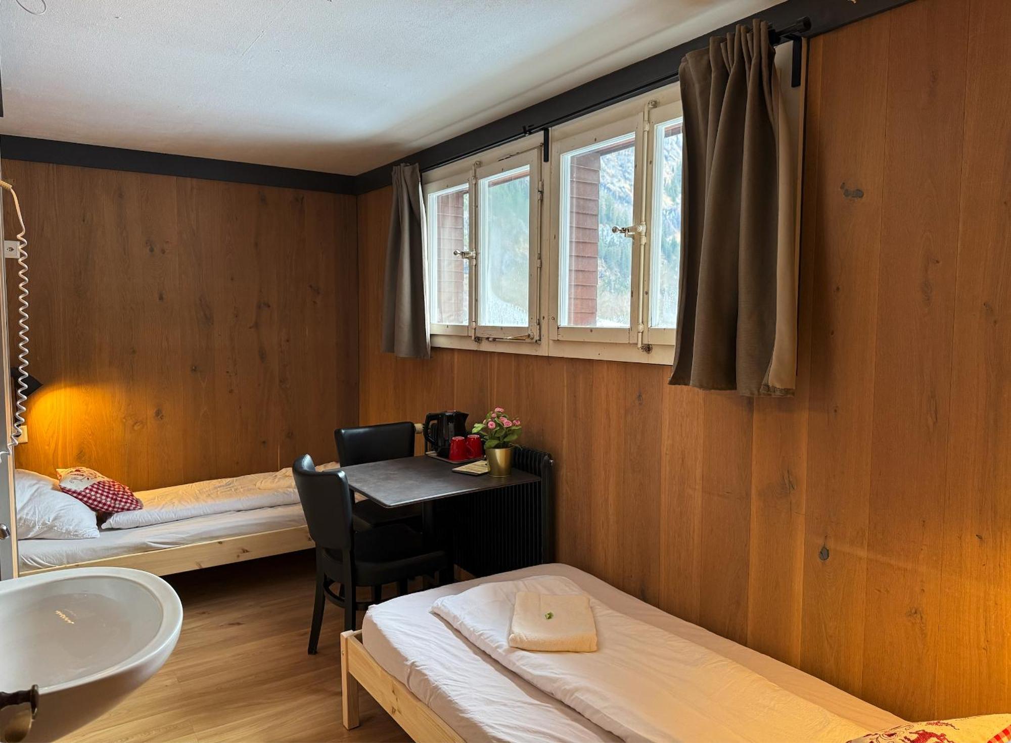 Hotel Hornerpub Lauterbrunnen Luaran gambar